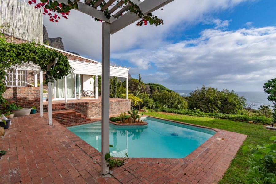 To Let 3 Bedroom Property for Rent in Camps Bay Western Cape